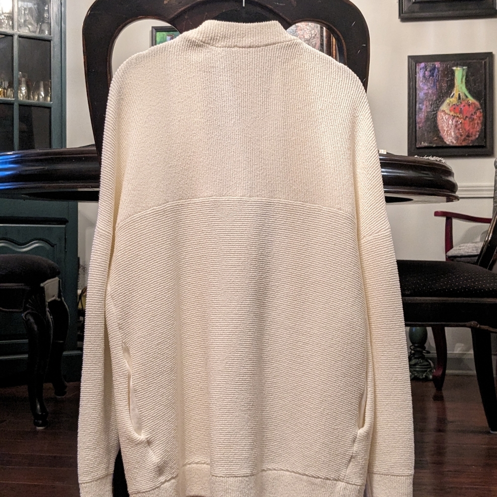 Never Worn - image 3